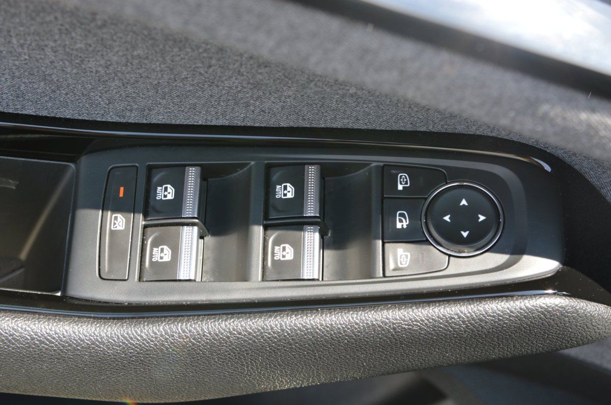 Fahrzeugabbildung Renault Austral   Equilibre Automatik LED