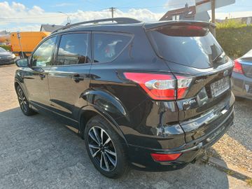 Ford Kuga - 8