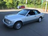 Mercedes-Benz E 220 original 25.200 KM  - gebrauchte Mercedes-Benz E 220 aus dem Jahr 1996