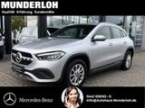 Mercedes-Benz GLA 200 Progressive AHK Spiegel-Paket - silberne Mercedes-Benz GLA 200