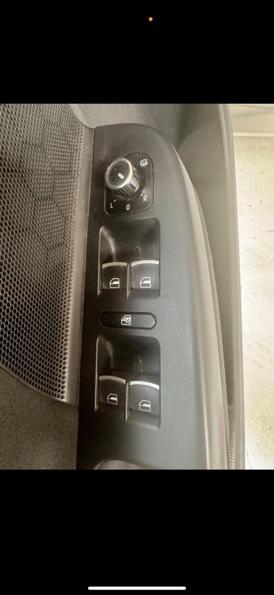 Volkswagen Golf 2011 — engine 86 HP (63kW)