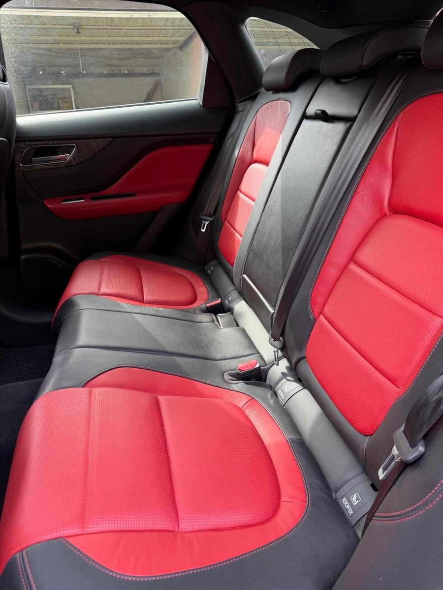 Jaguar F-Pace 35t AWD R-Sport Automatik R-Sport