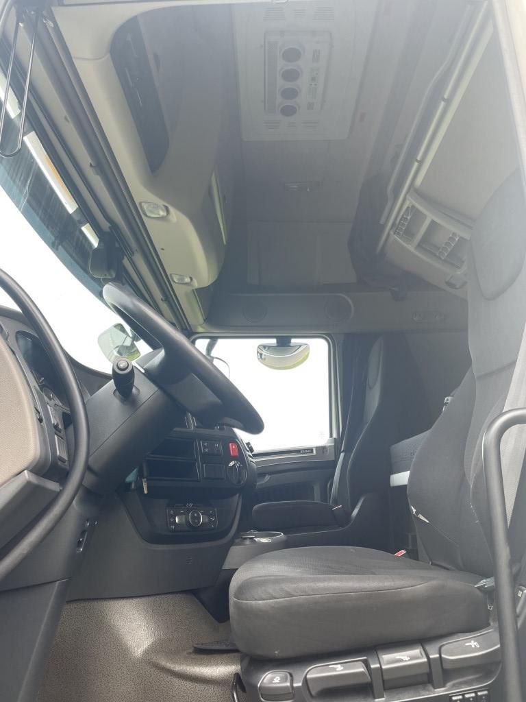 Fahrzeugabbildung DAF FT XF 480 SSC