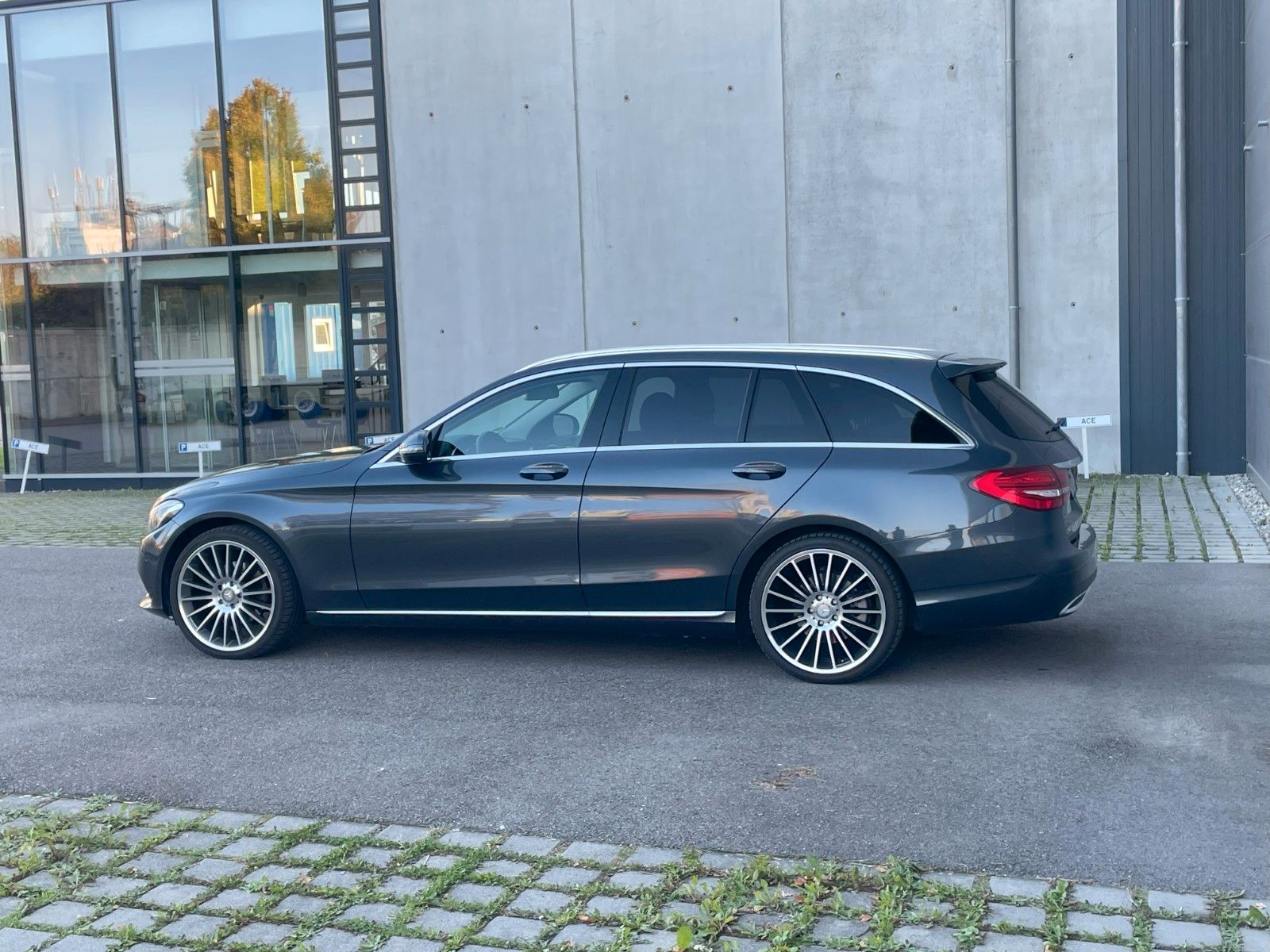 MERCEDES-BENZ C 200 T AVANTGARDE Autom. AVANTGARDE