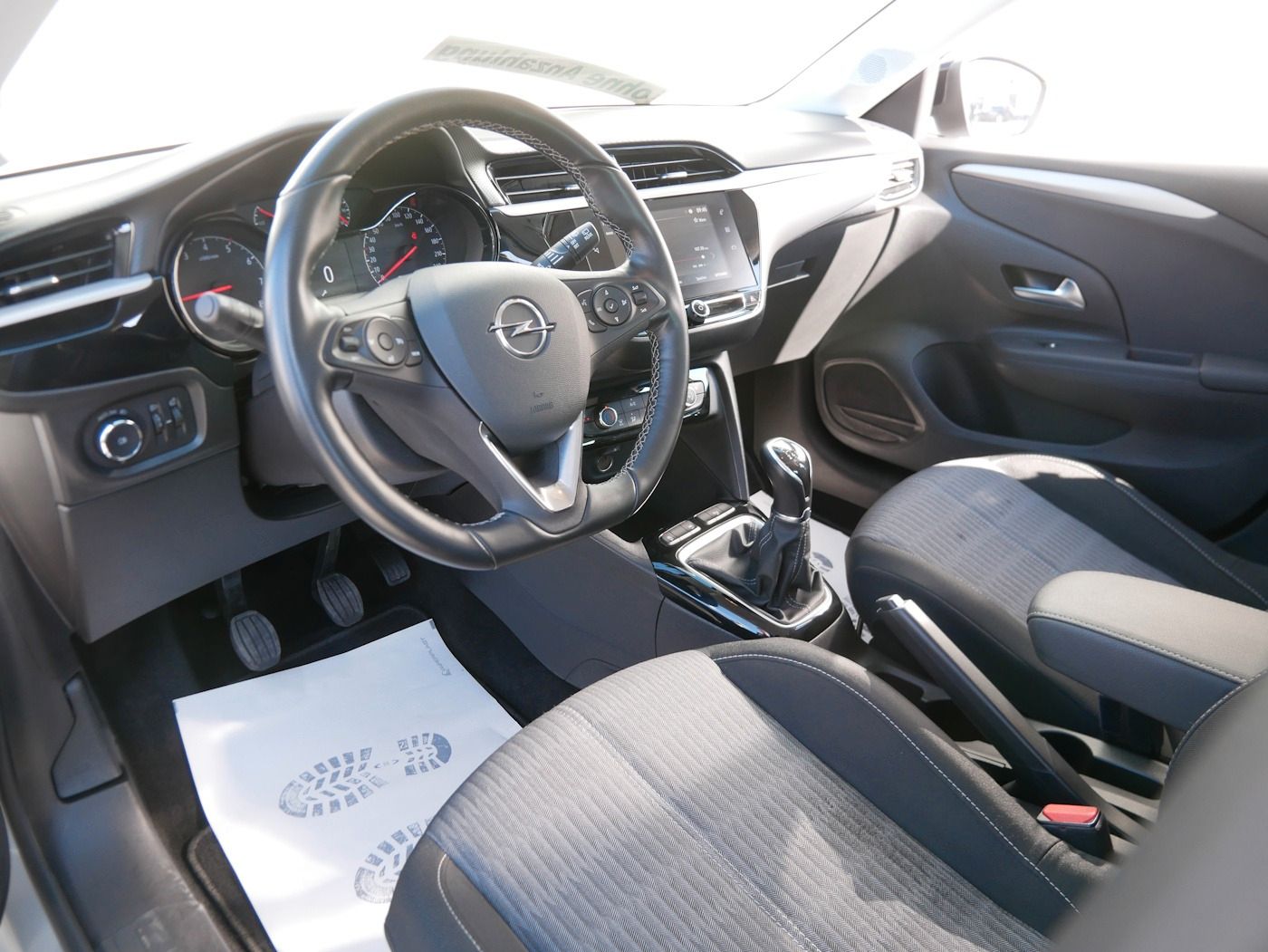 Fahrzeugabbildung Opel Corsa-F 1.2 Edition Kamera SHZ Apple/Android ALU