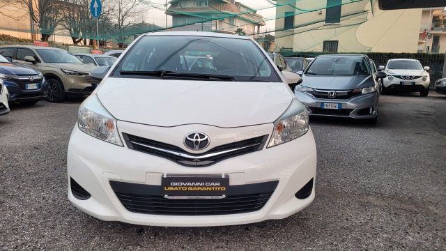 Toyota Yaris 1.0 5 porte Lounge..Adatta Ai Neopa