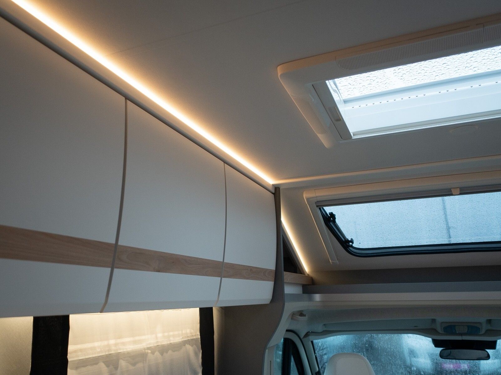 Fahrzeugabbildung Dethleffs Just Camp Active T 7052 DBL ACC-Paket/Automatik