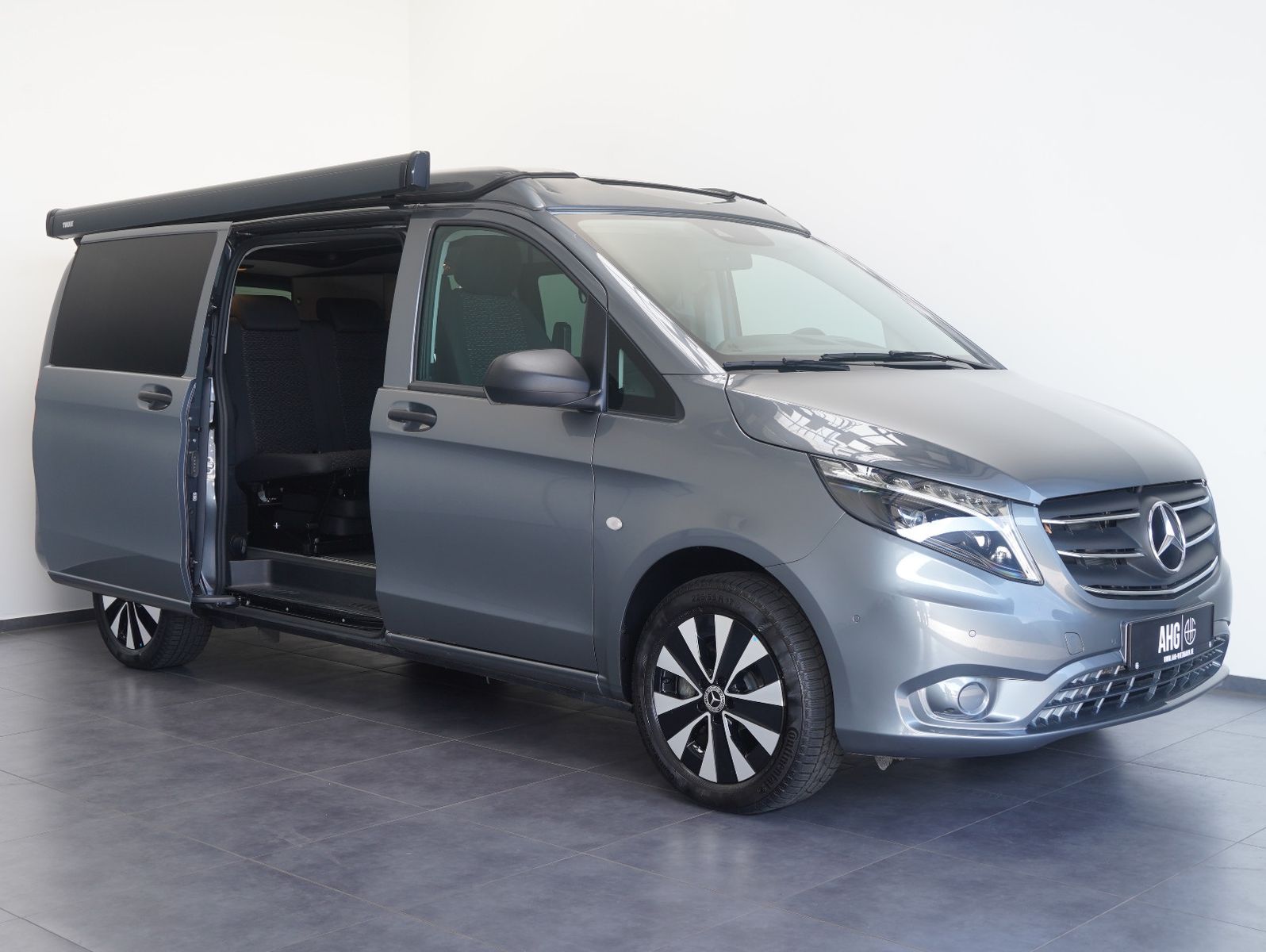 Fahrzeugabbildung Mercedes-Benz Vito Tourer 119 CDI Pro 4x4 lang PÖSSL/KÜCHE