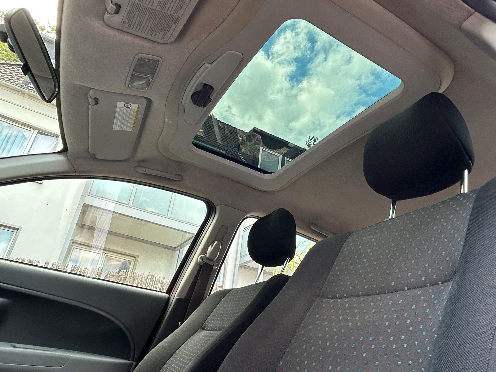 Fahrzeugabbildung Daihatsu Sirion 1.0 Klima/GSSD/Parktronik/TÜV NEU/2Hand