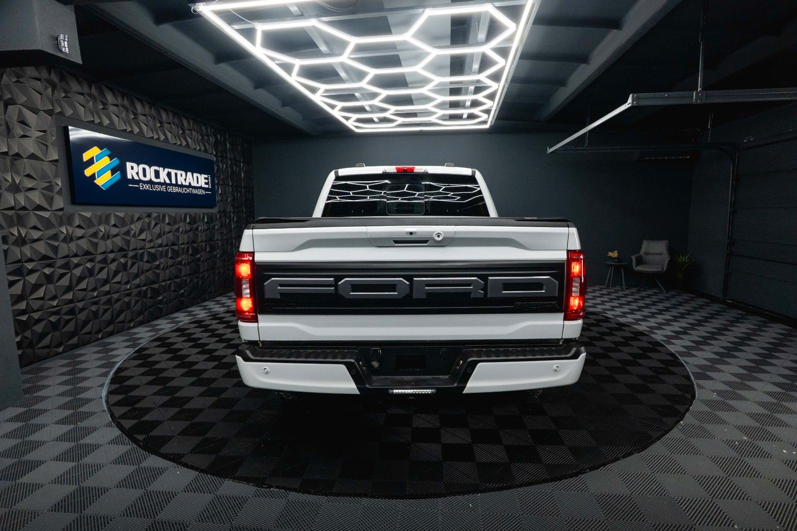 Fahrzeugabbildung Ford F150 5.0L V8 4x4 Offroad Sport Unfallfrei 19%VAT