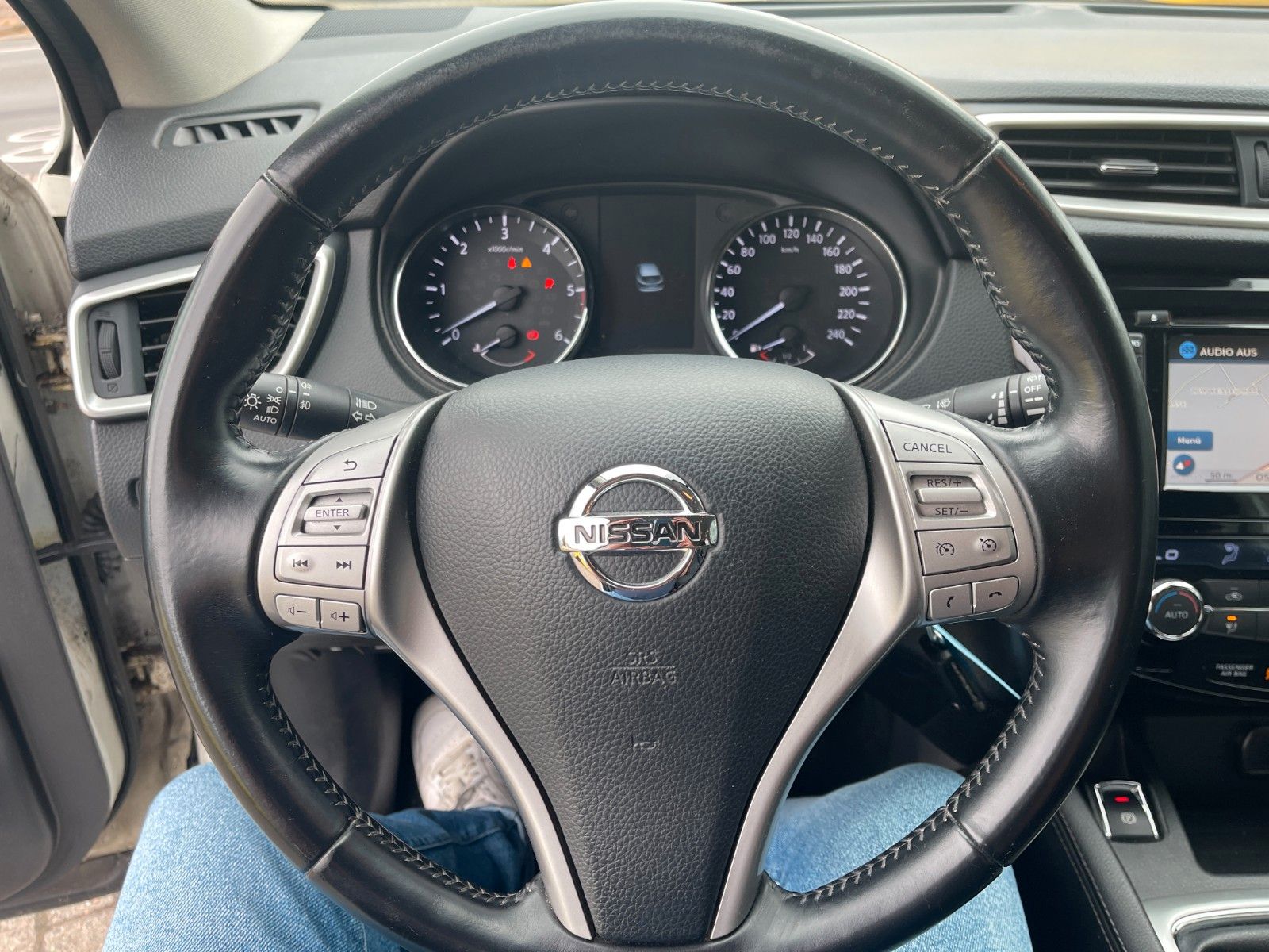 Fahrzeugabbildung Nissan Qashqai 1.6 dCi DPF Acenta AHK Kamera