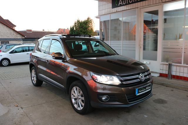 Volkswagen Tiguan Sport & Style 4Motion Pano AHK Kamera PDC