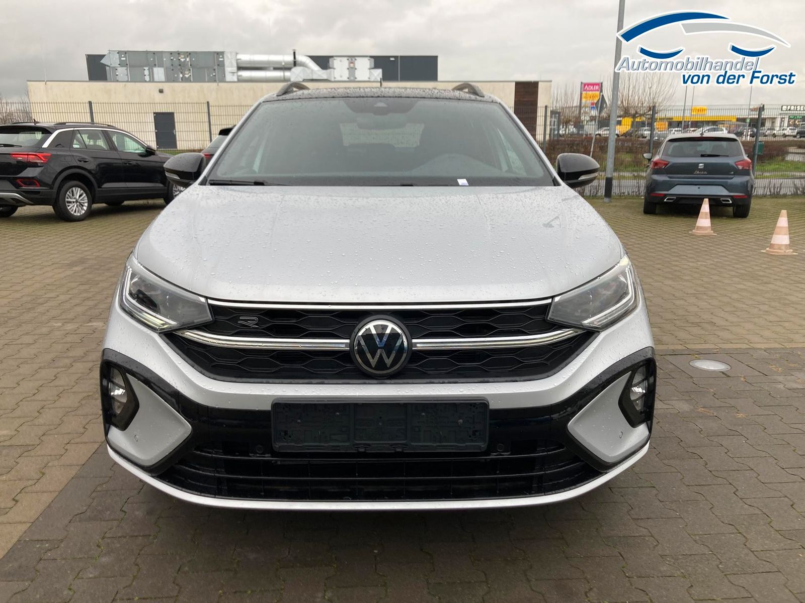 Volkswagen Life 1.0TSI 110PS Klima Radio Alu DAB App BT imagem 3