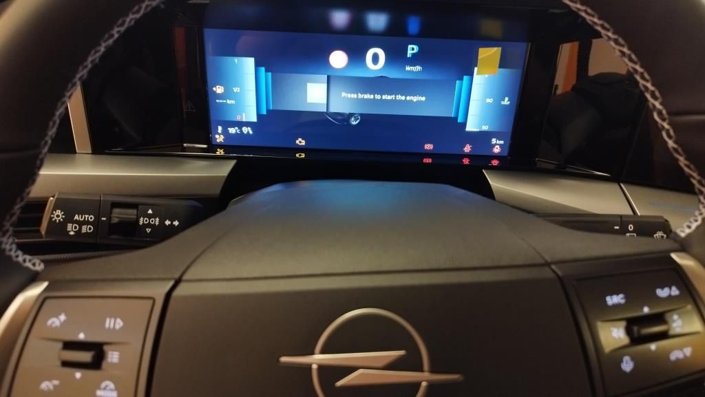 Erstes Annaberger Autohaus - Opel Frontera GS Hybrid AT, Tech-paket, Sitz-Lenkradh - Bild 11 Erstes Annaberger Autohaus - Opel Frontera GS Hybrid AT, Tech-paket, Sitz-Lenkradh - Bild 11