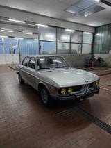 BMW E3 2800 - BMW: 2800