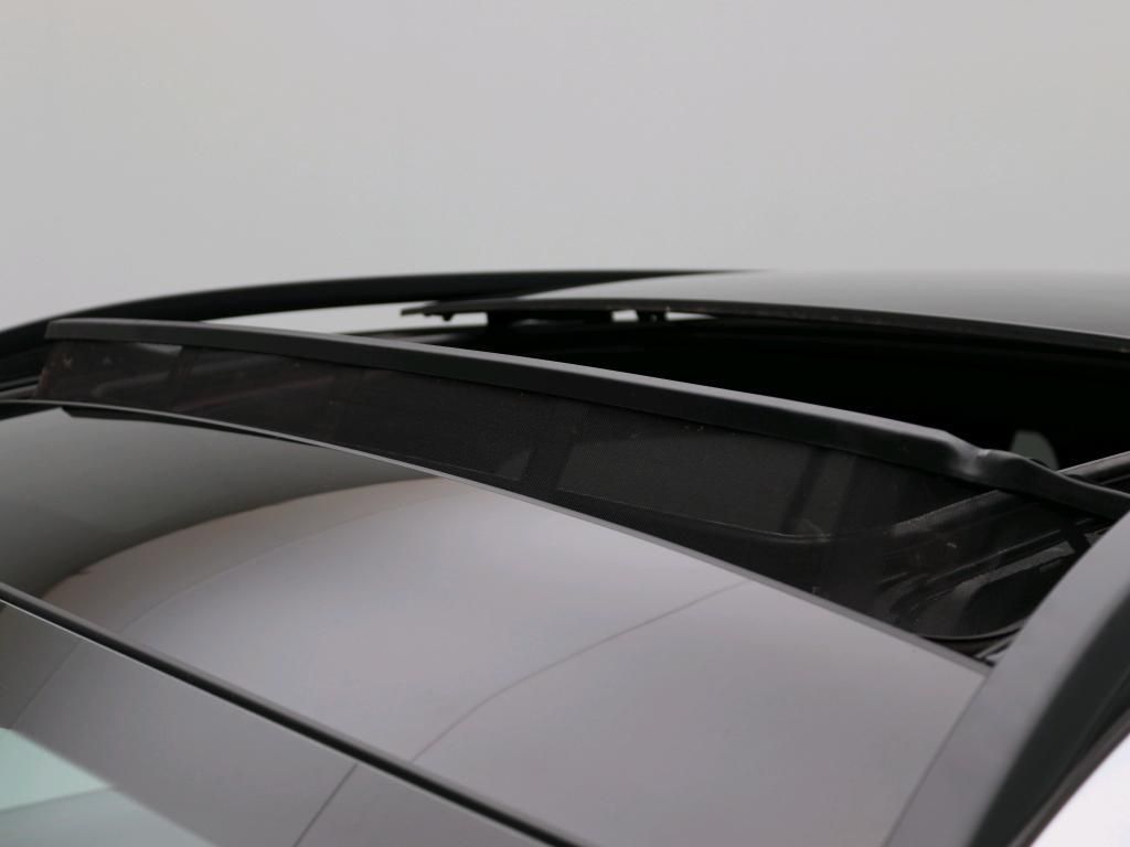 Mercedes-Benz GLB 200 AMG 7-pers. Business Solution | Panorama