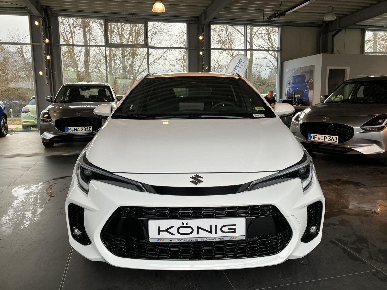 Suzuki Swace - Bild 2