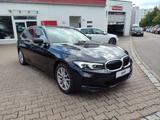 BMW 318d Touring Widescreen Navi LED Kamera SHZ DAB - BMW 318 in Stuttgart