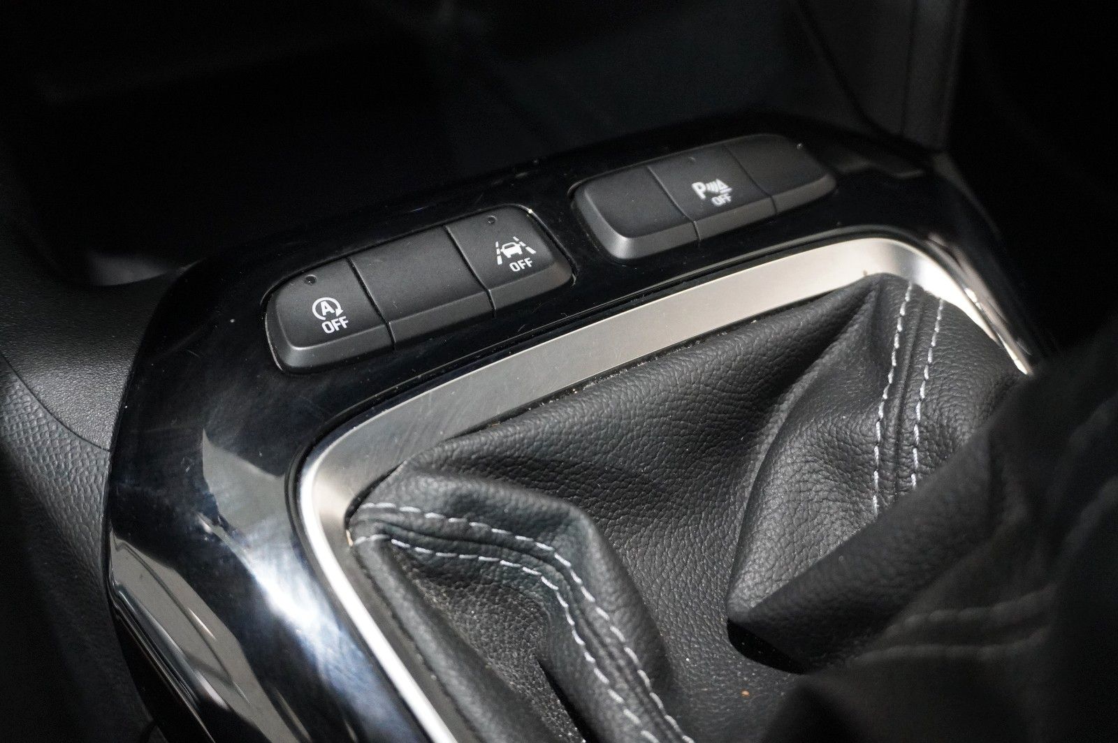 Fahrzeugabbildung Opel Corsa F 1.2 ELEGANCE NAVI/LED/TEMP./SPORT/DAB+
