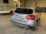 Mercedes-Benz GLA 200 d 4MATIC DCT  - Mercedes-Benz GLA 200: 4matic