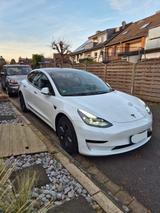 Tesla Model 3 Hinterradantrieb RWD  - Tesla Model 3 in Essen