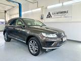 Volkswagen Touareg V6 TDI R-Line 4Mot*Standheizung*AHK - Volkswagen Touareg: V6 TDI R Line
