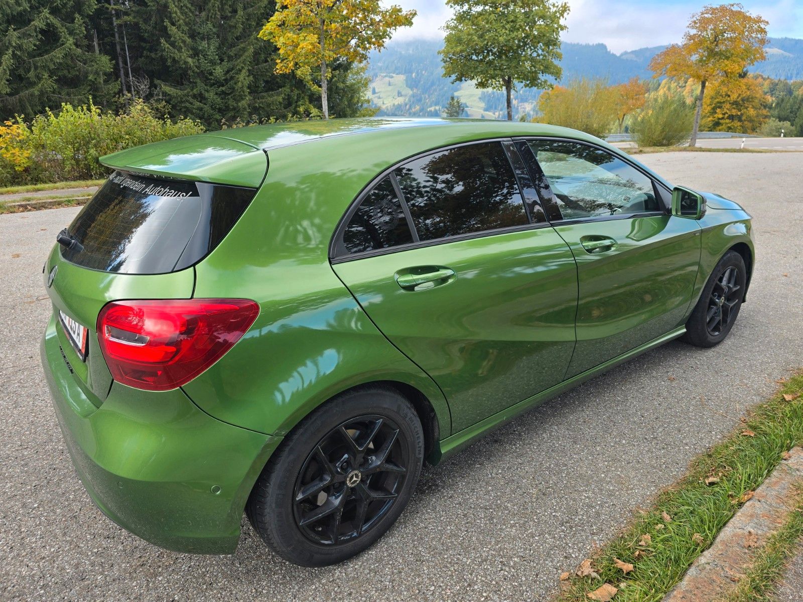 MERCEDES-BENZ A 200