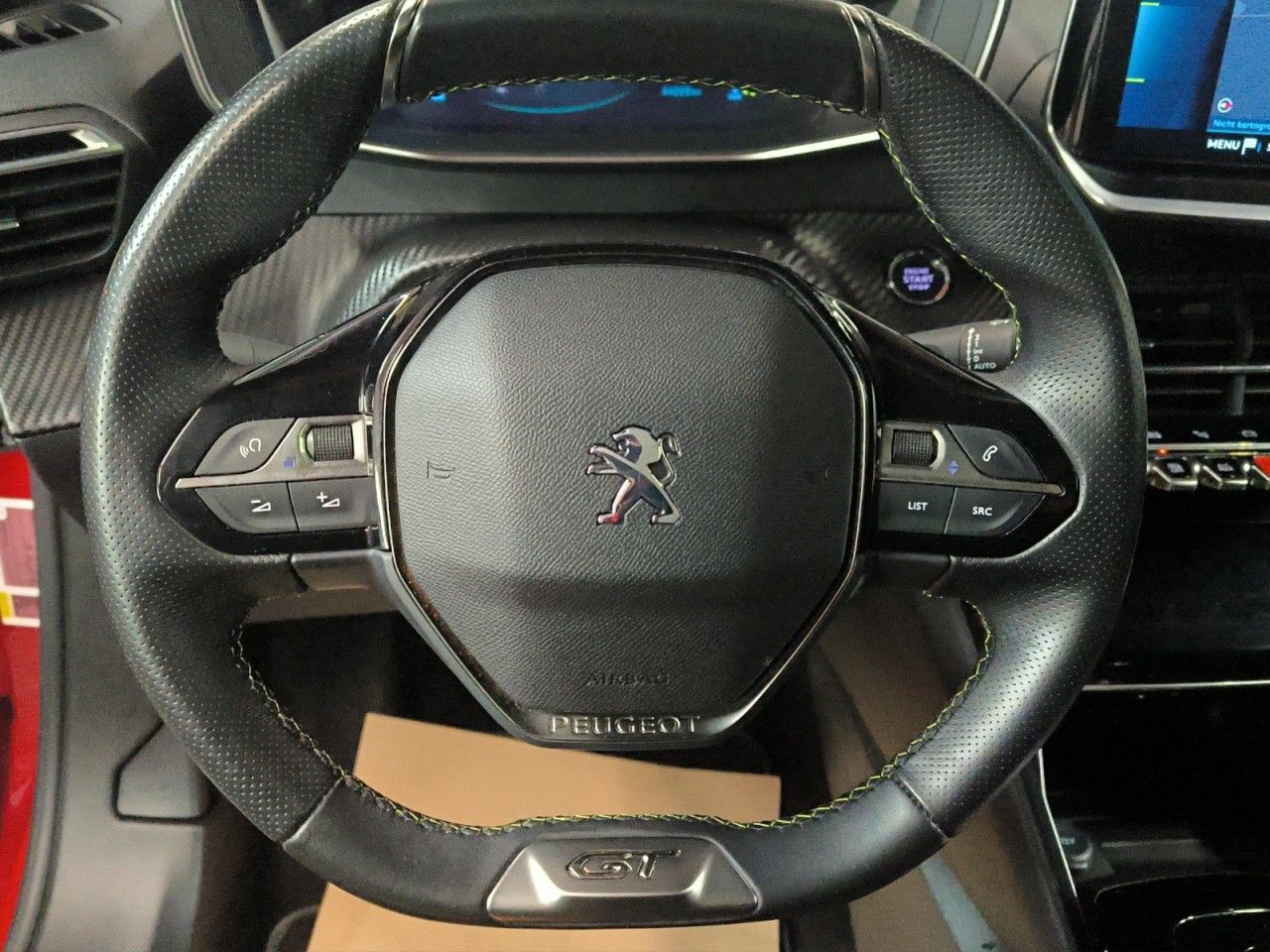 Fahrzeugabbildung Peugeot 2008 e- Allure GTline Navi Kamera