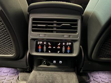 Audi SQ8 4.0 TDI quattro Pano*AHK*StHz*Leder*Matrix