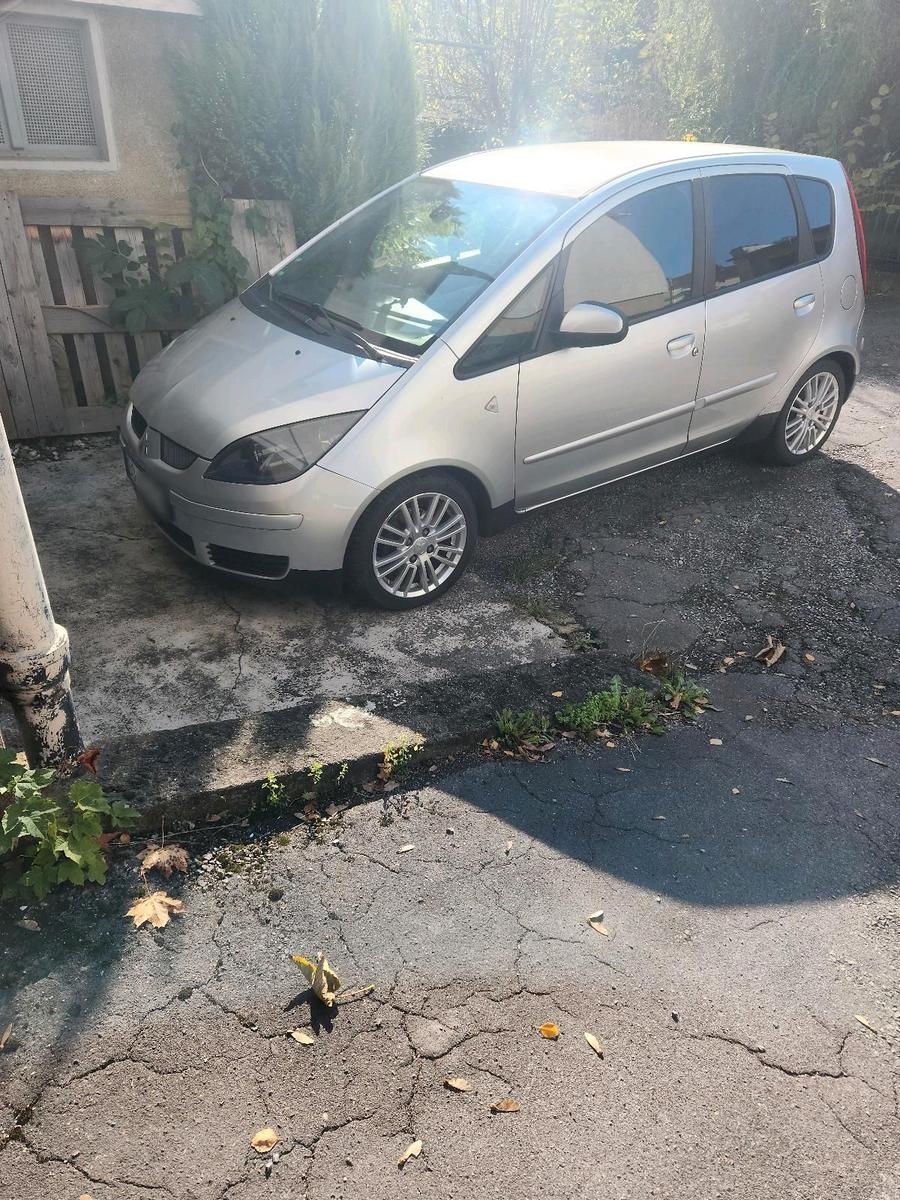 Mitsubishi Colt