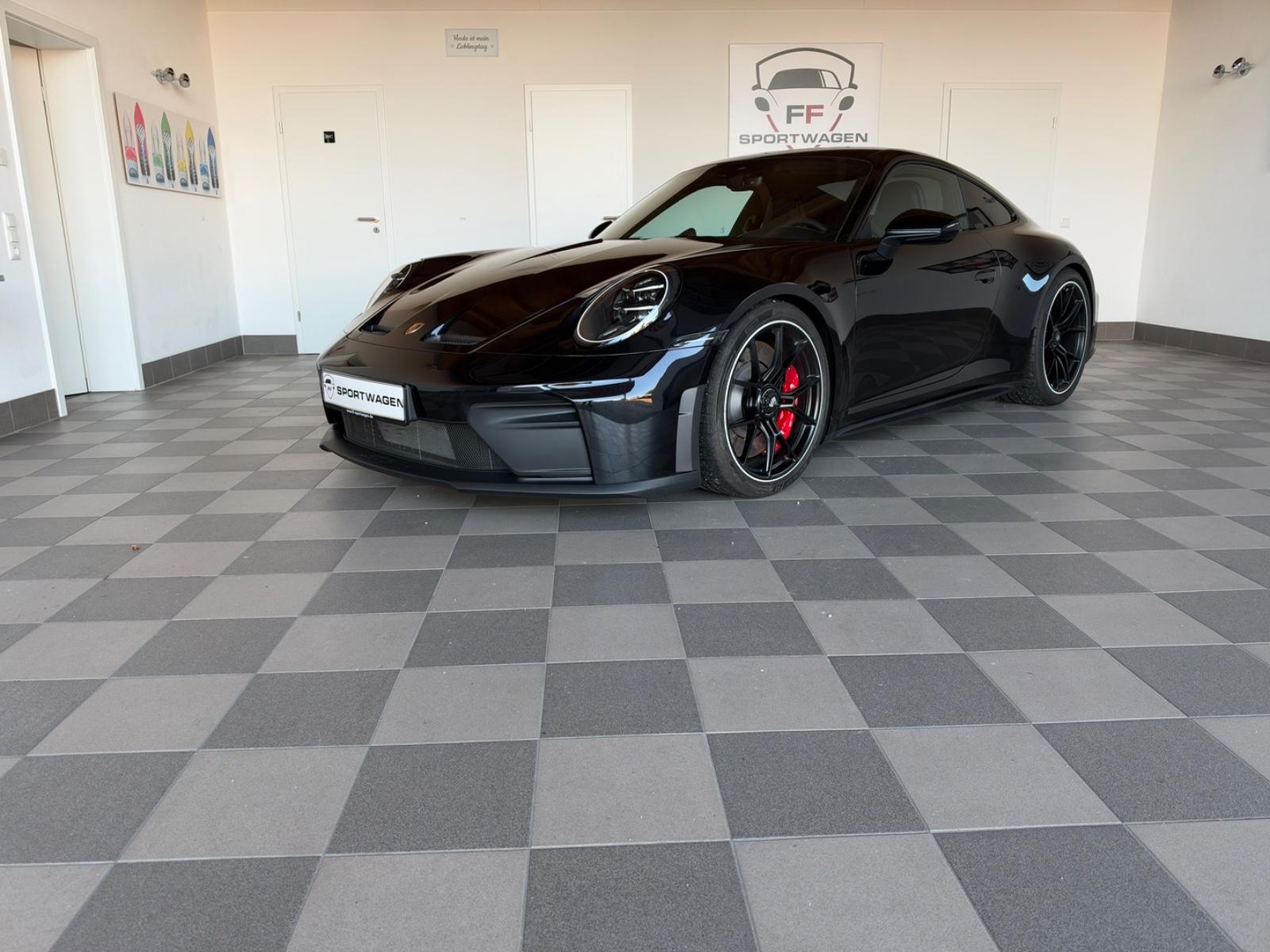 Porsche 992