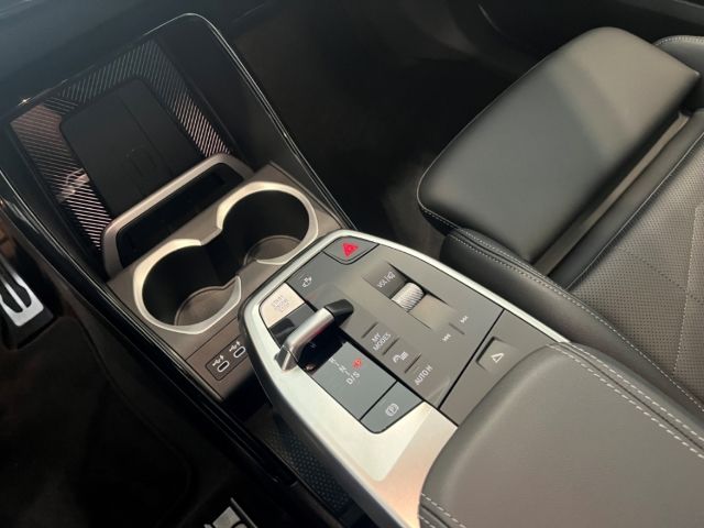 BMW X1 20d x M-Sport ALLWETTER18'' AHK Ausst.Prof H/ foto 15