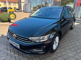 Volkswagen Passat Variant Business 2.0 TDI DSG AHK NAVI - Volkswagen Passat Variant in Freiburg