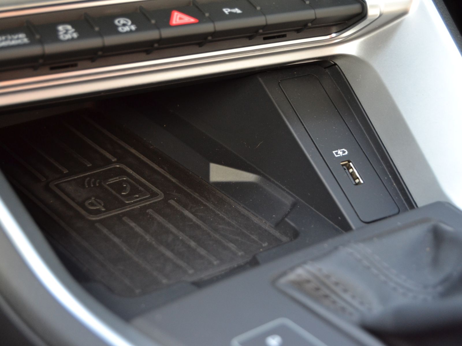 Q3 35 TFSI S-tronic Advanced OPTIK-SW/AHK/LED/18