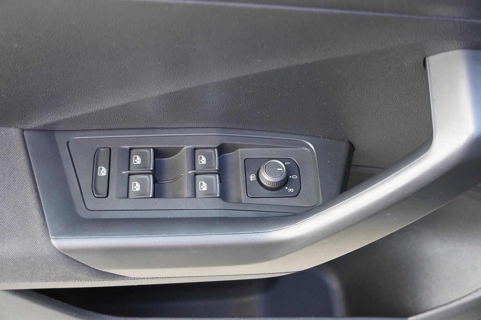 Volkswagen T-Roc 1.5 TSI DSG Style LED Navi AHK ACC PDC