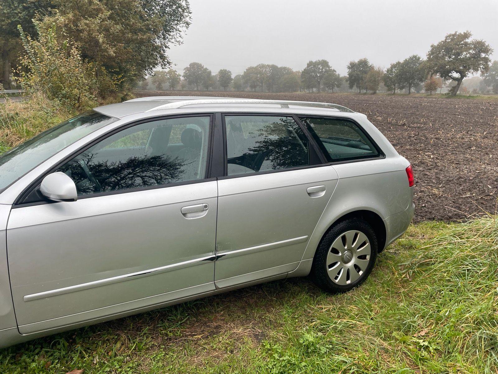 Audi A4 2005 — engine 131 HP (96kW)