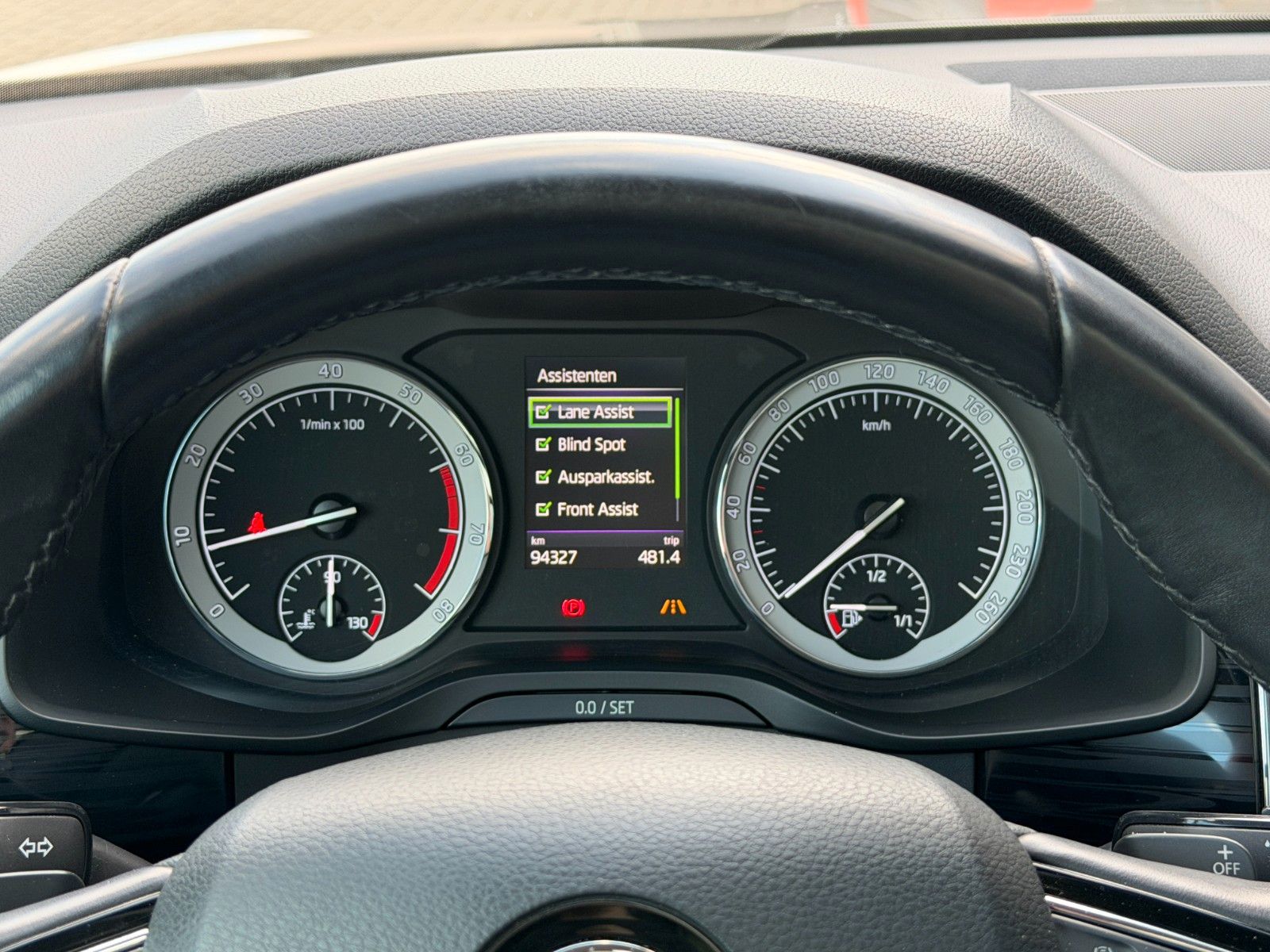 Fahrzeugabbildung SKODA Kodiaq 2.0 TSI Style *Pano*Standhzg*7Si*ACC*AHK*