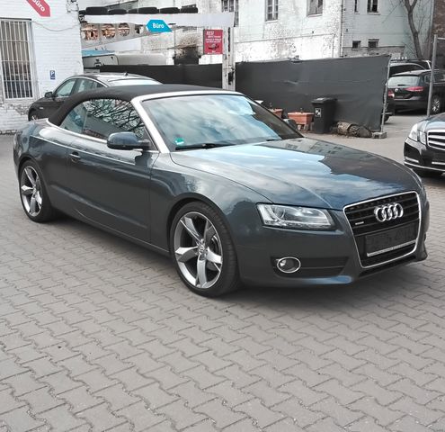 Audi A5 Cabriolet 3.0 TDI quattro.