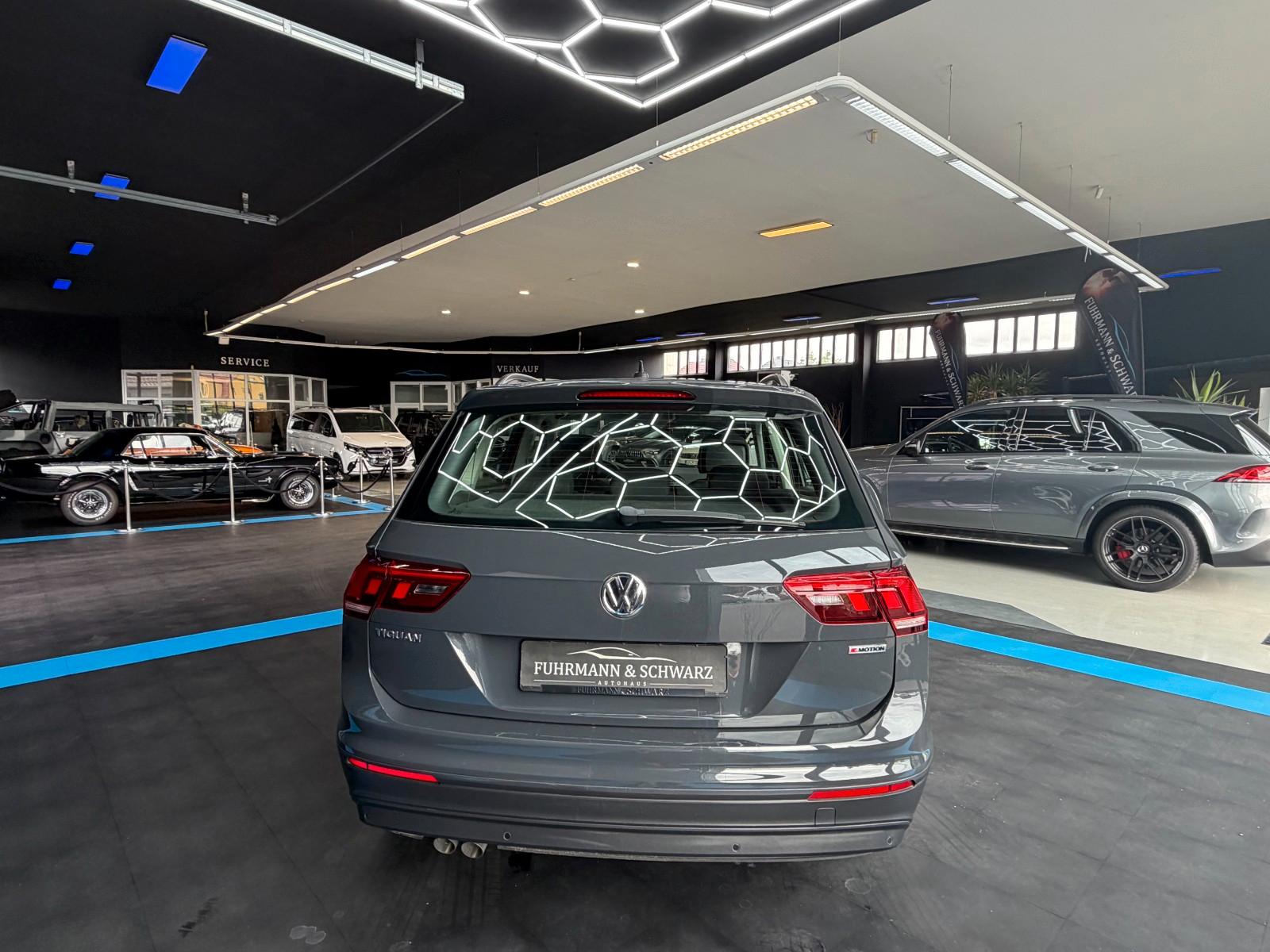 Volkswagen Tiguan 2.0 TDI 4Motion+AHK Schwenkb.+Winterpaket, миниатюра 4