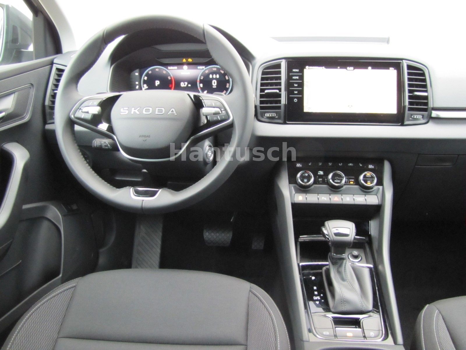 Fahrzeugabbildung SKODA Karoq Balance 1.5l TSI 150PS 7-Gang DSG