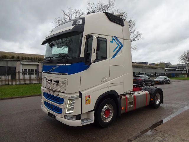 Volvo FH 500 GLOBETROTTER XL/FULL AIR/I-PARKCOOL/TUV 0