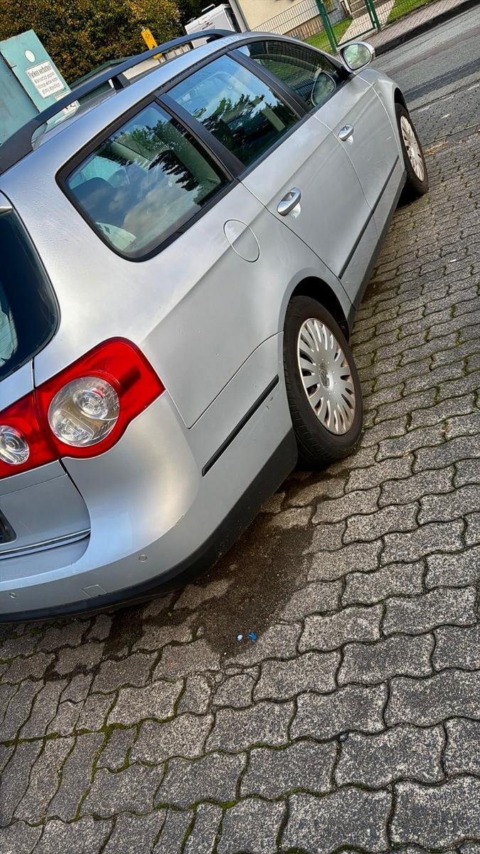 Volkswagen Passat 2005 — engine 1.984 cm³, 140 HP (103kW)