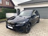 BMW iX3 Batteriezertifikat 98,5%/AHK/8-fach/M-Sport