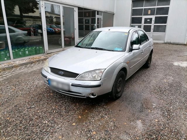 Ford Mondeo 2.0 Neu TUV 10/26 Neu Zahnrieh...