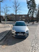 Mazda 2 zu verkaufen - Mazda: Limousine, Mazda2