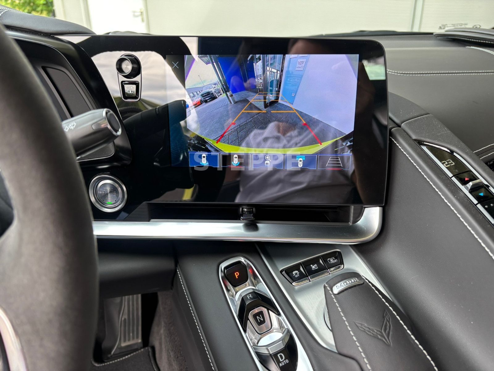 Corvette C8 Stingray Convertible 3LT Europamodell STEPPE