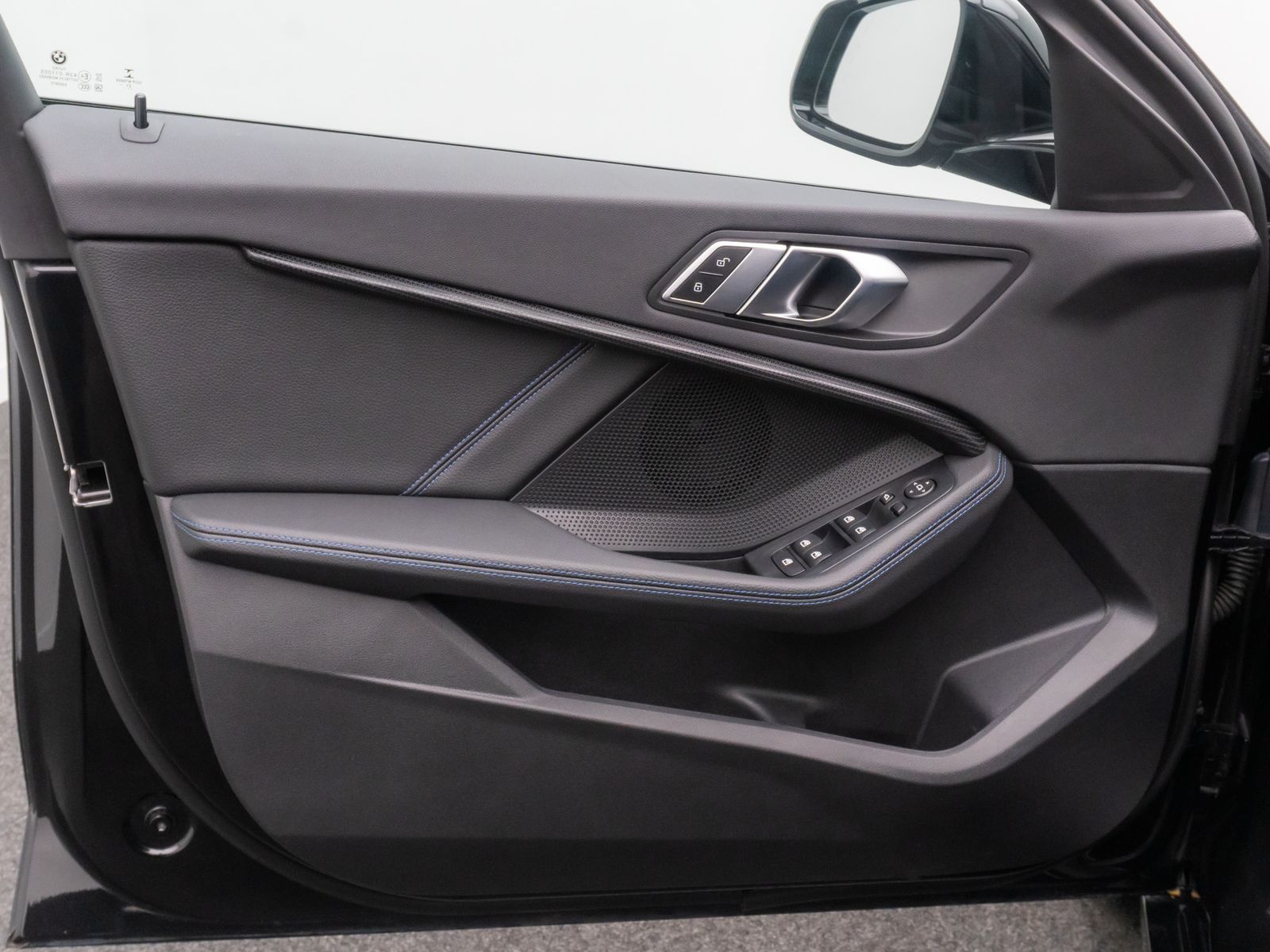 Fahrzeugabbildung BMW 120i M Sport DAB Kamera Geschwin CokpitPr 18Zoll