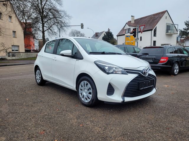 Toyota Yaris Comfort /Leder/ Automatik/Navi/Kamera