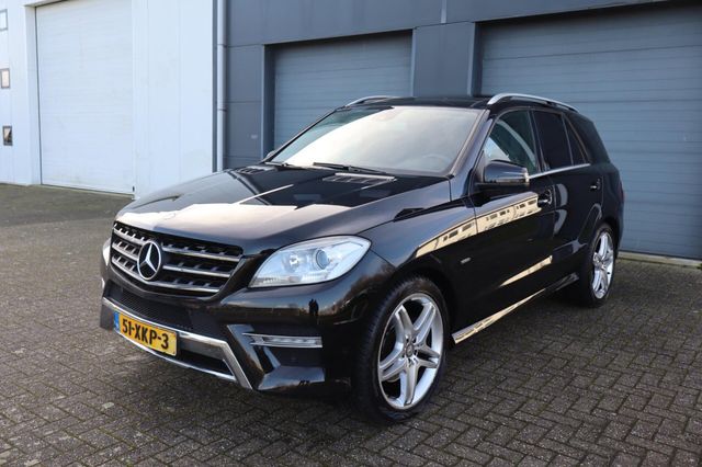 Mercedes-Benz ML 350 M-klasse BlueTEC AMG Edition 1 Pano 2012