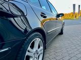 Mercedes-Benz Mercedes E500 4Matic Designo 1Hand Garagen... - gebrauchte Mercedes-Benz E 500 aus dem Jahr 2003
